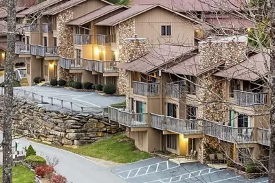 Image de Winter get-away in charming 2-bedroom loft in beautiful Banner Elk.