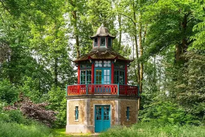 Image de Pavillon chinois au château