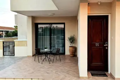 Image de Cozy 1-Bedroom Ground-Floor Flat ☆ Spacious Yard & Walk to Beach ☆