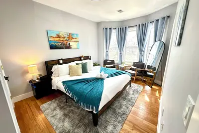 Image de Newly Renovated Cozy 3 bedroom 2 bath, minutes to Nyc!