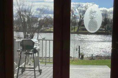 Image de Cozy condo on the Wolf River in New London