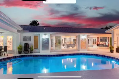 Image de Luxurious Cocoa Beach Retreat