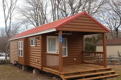 Image de Enjoyable Rv with Ac in charming Preston with fun and activities for all ages