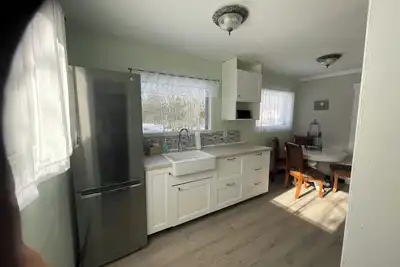 Image de Quiet tranquil getaway to heighten your senses in Richards Landing. Pet Friendly!