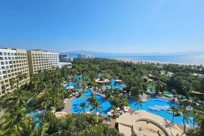 Image de On the beach. Cozy 2-bedroom condo with Ac in serene Nuevo Vallarta