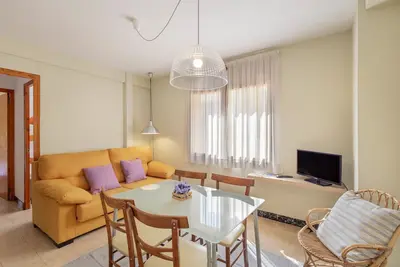 Image de Appartement \"El Portal\" avec vue sur les montagnes, jardin partagé et Wi-Fi
