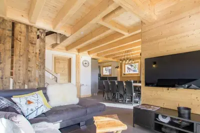 Image de Appartement 'Chalet B - o Saisies' avec vue sur les montagnes, balcon et Wi-Fi