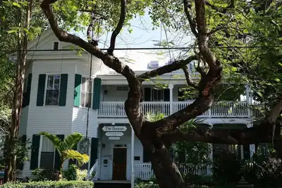 Image de Large Penthouse suite in the charming Bayan Resort in beautiful Key West