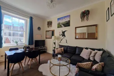 Image de Clifton Period Flat, Near Centre, Parking x1, Garden
