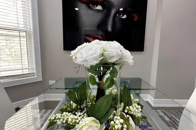 Image de Spacious 5-bedroom building with WiFi, Ac in beautiful Chicago