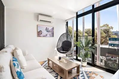 Image de Modern 2-Bedroom Retreat Minutes from St Kilda