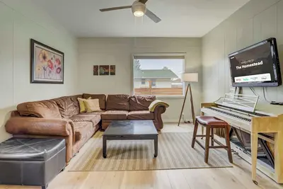 Image de The Homestead! Stylish Escape with Scenic Views