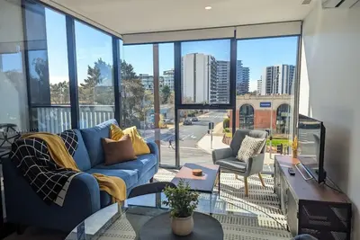 Image de Urban Nights @Woden 2beds