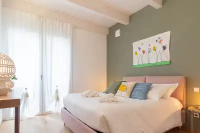 Image de Maison De Bosch: relaxation 10 min from sea and hills, design and local crafts