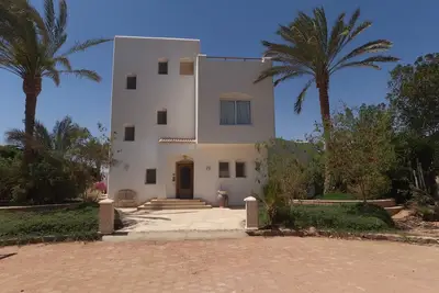 Image de El Gouna White Villas Phase 5, 5-Bedroom Villa - Sleeps 10-persons