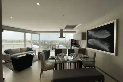 Image de Apartment in plaza pabellon zone andares