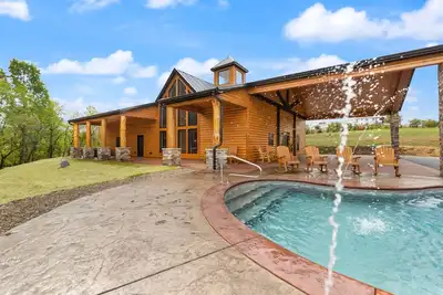 Image de Shawnee Creek Bourbon Trail Chalet