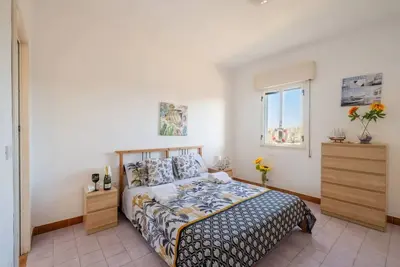 Image de Merveilleuse maison de vacances pour 6 personnes avec climatisation, Wifi, Tv, terrasse et parking
