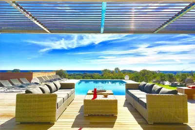 Image de Villa Isulana, piscine chauffée, vue Mer, proche Pinarello
