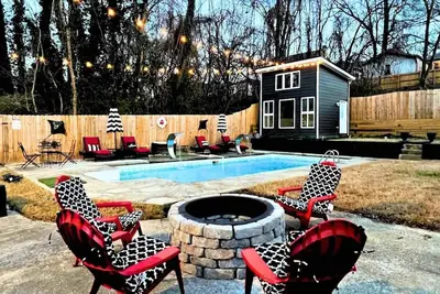 Image de Luxe 4 Bed Atl Retreat - Pool, Fire, Sauna, Theater