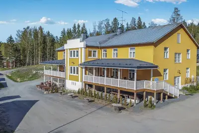 Image de Merikruunu: Pieni hotelli, suuri sydän – ja upea ranta