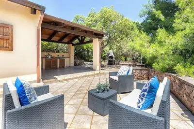 Sardinia Re - Villa Green Val