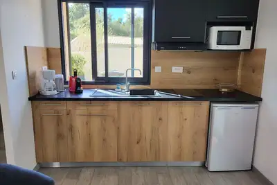 Image de Mini villa à Lecci pour couple à 5 Km de la plage de St Cyprien et Cala Rossa