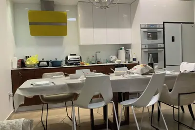 Image de 2 bedroom suite and 2 bath in center of Tel Aviv 2 minutes from the ocean