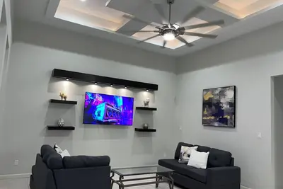 Image de Lovely Modern & Cozy 2-bedroom house in delightful Hidalgo with Ac, Wifi