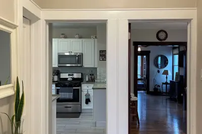Image de Cozy Spacious Apartment Retreat With A Nyc View. Pet Friendly!