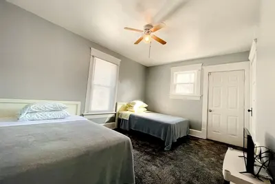 Image de Spacious 4-bedroom house with Ac, WiFi in Mansfield