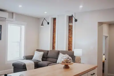 Image de Charming 2-bedroom apartment with Ac, WiFi in lovely Mifflinburg