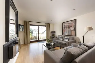 Image de Lodge 25, Hustyns -  a lodge that sleeps 6 guests  in 3 bedrooms
