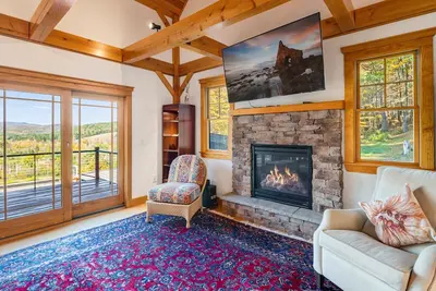 Image de Casita Alta - Main House, (No Pool) a spacious retreat in Woodstock, Vt, w\/ stunning mountain views.