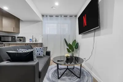 Image de Charming Edgemont Staycation Suite near ravine with free parking, mins from Wem!