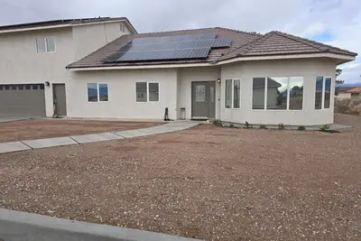 Image de Peaceful Serene Desert Retreat 3-Bedroom, 2-bath in Pahrump, Nv with amenities