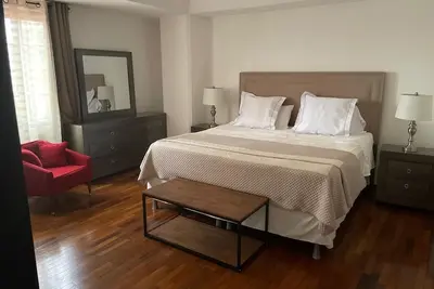 Image de Long term stay - Luxury 3-Bdrm Apartment with Air Conditioning in Zone 10,