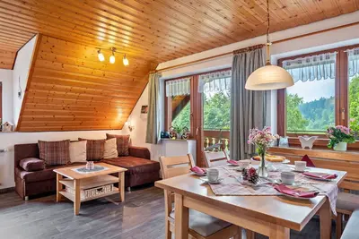 Image de Appartement 'Lavendel' avec vue sur les montagnes, jardin partagé et Wi-Fi