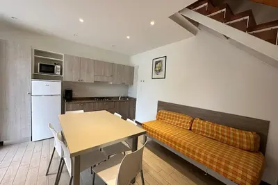 Image de Villa rénovée avec accès jardin et piscine