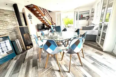 Image de Maison individuelle 150 mètres de la plage + jardin \/ terrasse \/ parking \/ Bbq