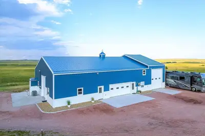 Image de Black Hills Barndo, Game Room, Hot Tub