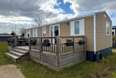 Image de Cozy chalet near the beach