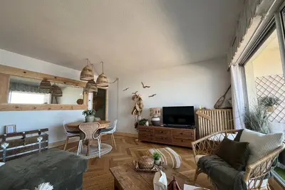 Image de Arcachon - Appartement T3 avec Terrasse, Vue Mer et Parking