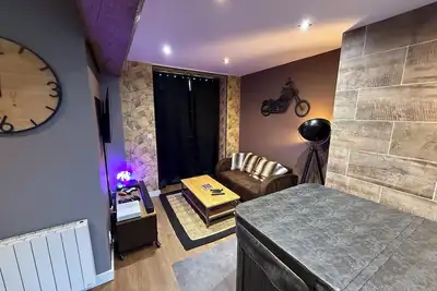 Image de L'escale en Othe avec jacuzzi, plongez dans une escapade unique!