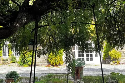 Image de Appartement 130m2 dans l'aile du Château 8 personnes\n3 chambres, cuisine équipée