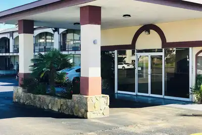 Image de Executive Inn, 1 or 2-bed Local hotel in Texarkana with Daily, Weekly rates.