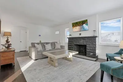 Image de 3 bed 2 bath near German Village