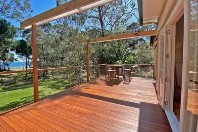 Image de Beautiful Large Home with Beach Access