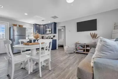 Image de Walk to Beach & Parking with Bbq+Laundry & Linens+Towels