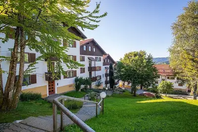 Image de Cozy apartment in the Oberallgäu vacation park. Magnificent mountain and valley views!